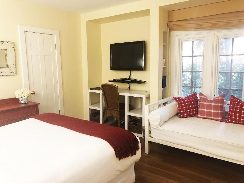 Locanda Channel Road Inn, A Four Sisters