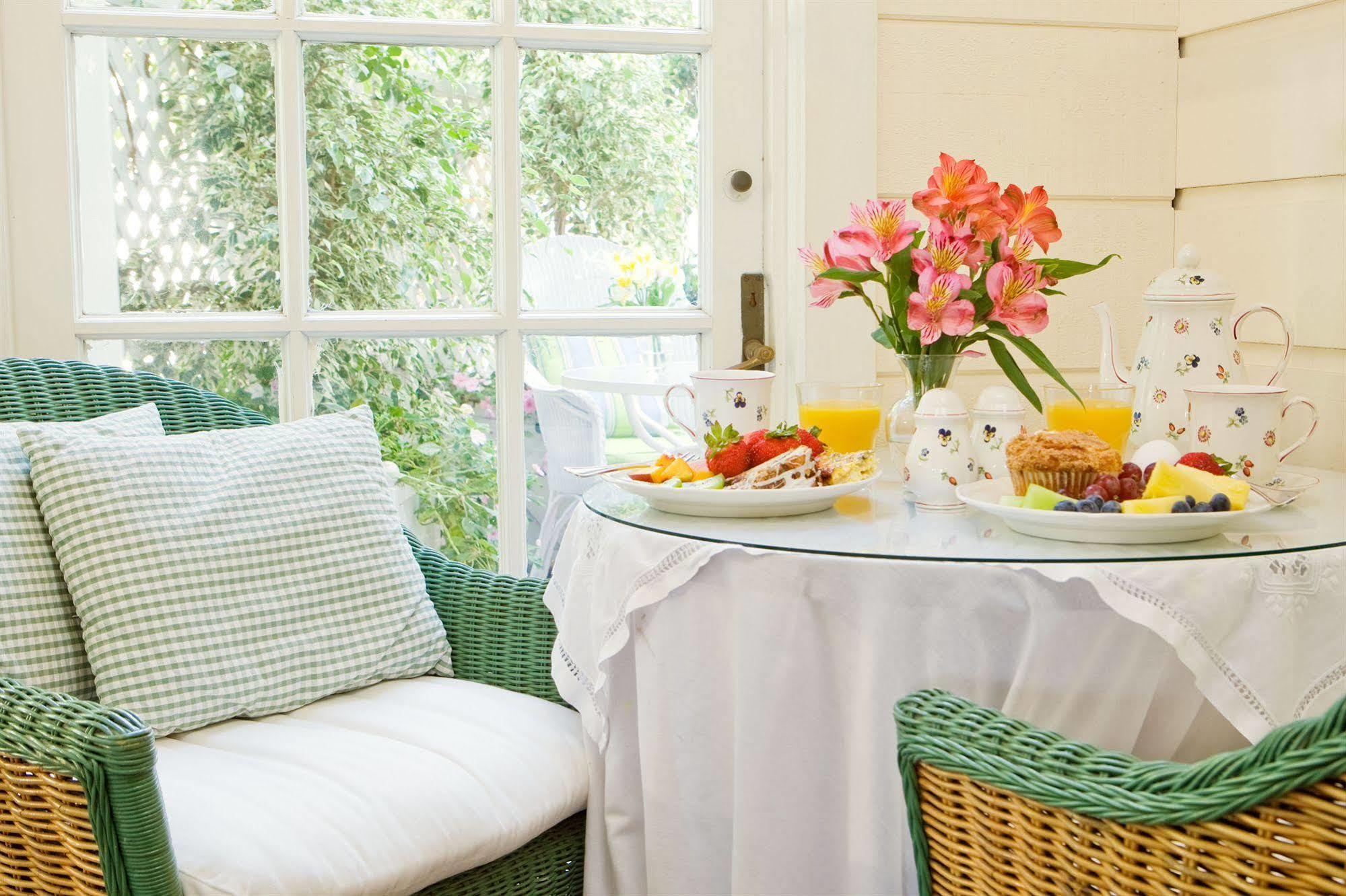Locanda Channel Road Inn, A Four Sisters Santa Monica